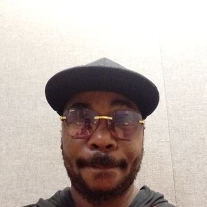 Meet your Posher, Roy